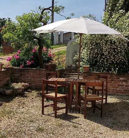 度假居 Casa Mondorosso Crocetta (Piedmont)
